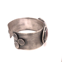 Load image into Gallery viewer, Carnelian and Moss Agate Cuff