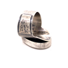 Load image into Gallery viewer, Grey Moonstone Ring