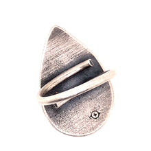 Load image into Gallery viewer, Teardrop Labradorite Ring