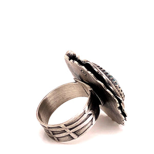 Sapphire Ruffle Ring
